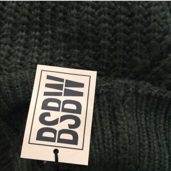 NWT🎈LF chunky LAST 1 turtleneck cropped sweater - Picture 4 of 4